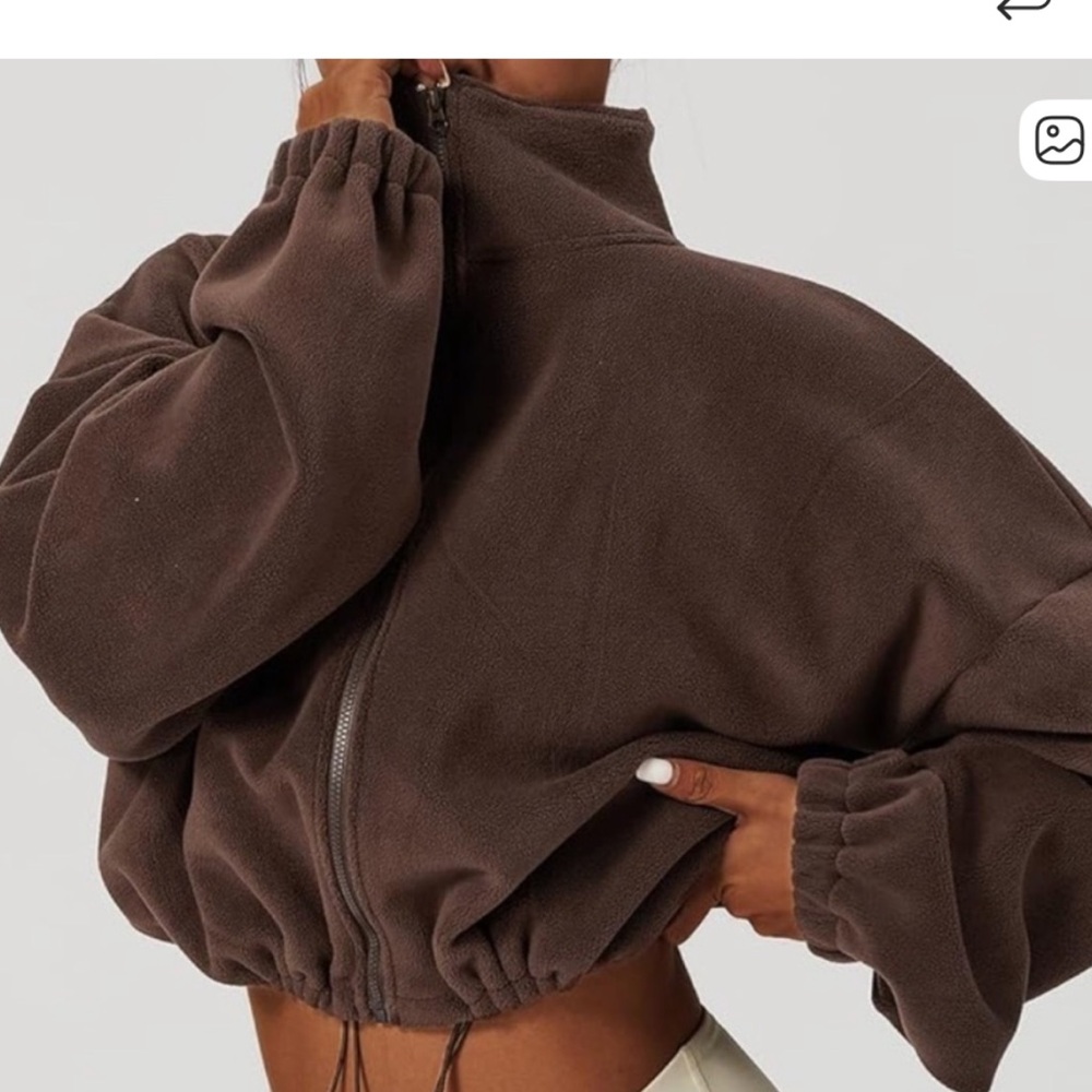 Medium Women's Plush Zip-Up Jacket in Chocolate Brown. So soft, like new!